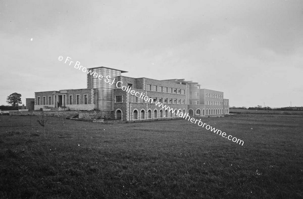 NEW HOSPITAL ARCHITECT M. SCOTT   GENERAL VIEW IN RAIN FROM SOUTH WEST